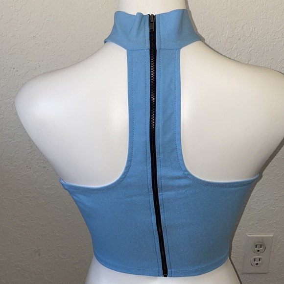 Blue Blush Crop Top - Picture 3 of 8